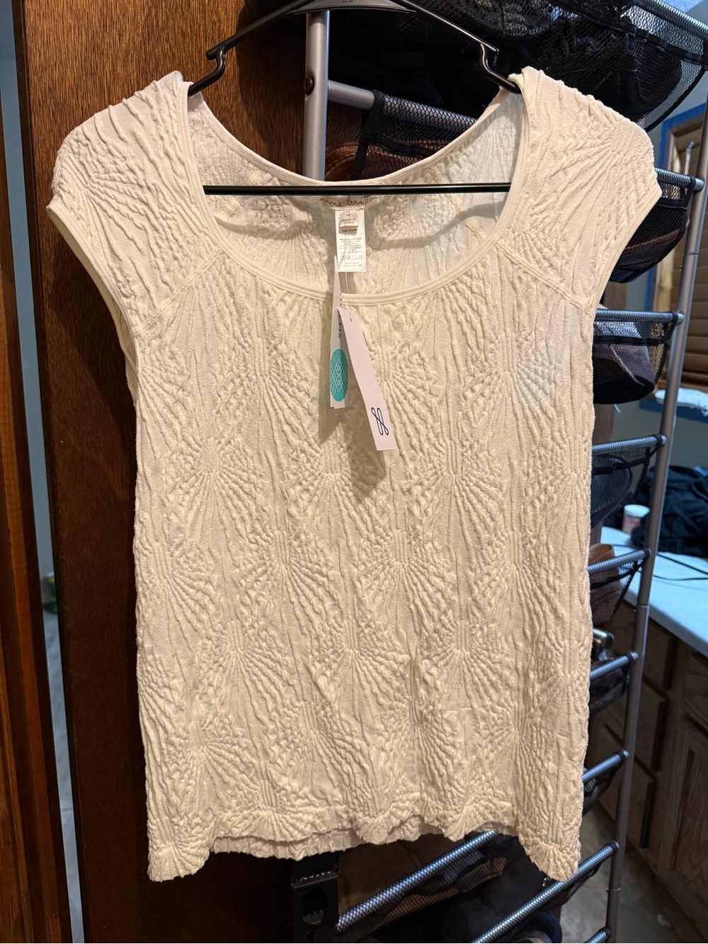 nine britton cream textured cap sleeve knit top
